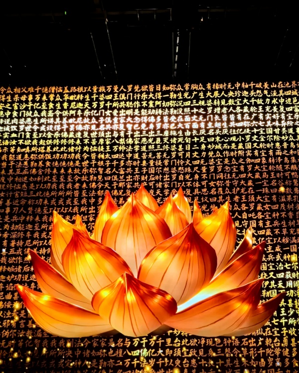 耗資9億的寧波彌勒數(shù)字博物館！年輕人在這里拜佛許愿！！！