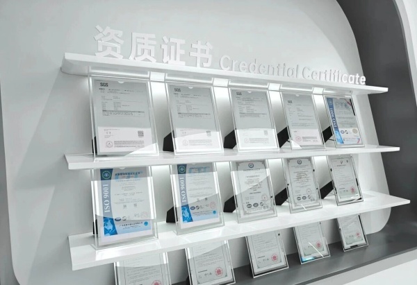 探秘艾馳汽車保護膜展廳：每一處都藏著專業(yè)與實力