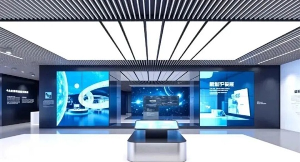 極簡科技風展廳：用空間語言對話未來